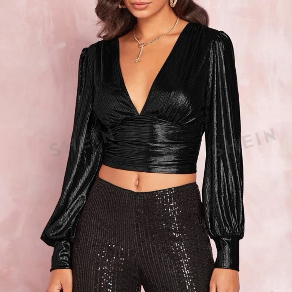 SHEIN- never worn- blacktop